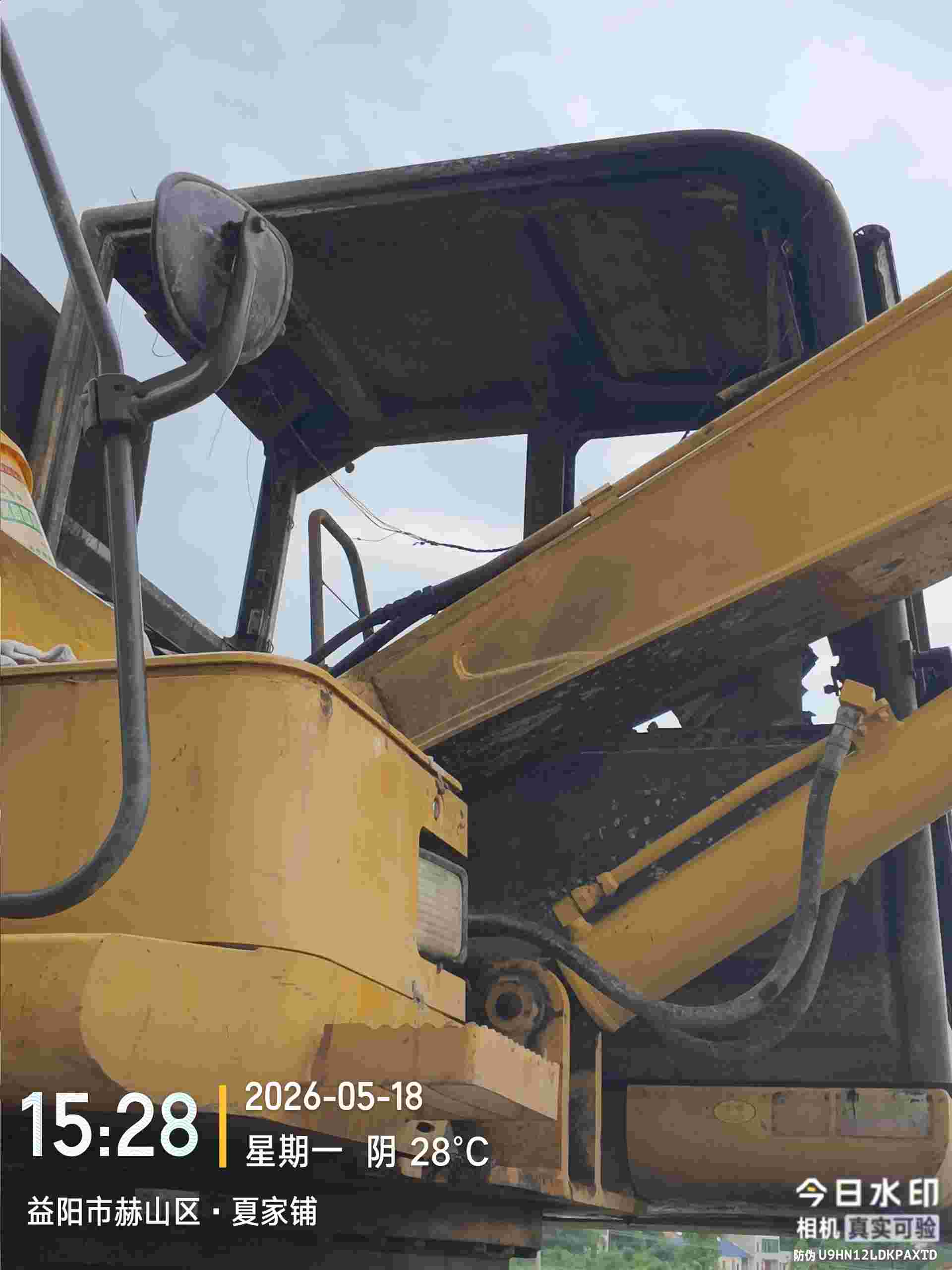 Buy Komatsu PC60-7 Used Excavator / 12