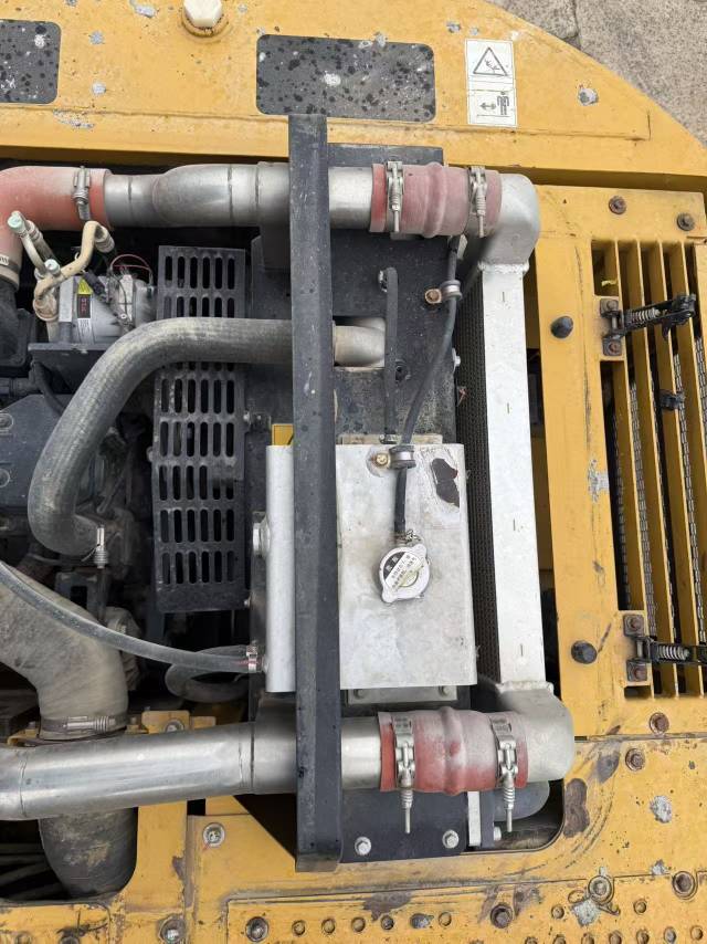 Buy XCMG XE215DA Used Excavator / 7