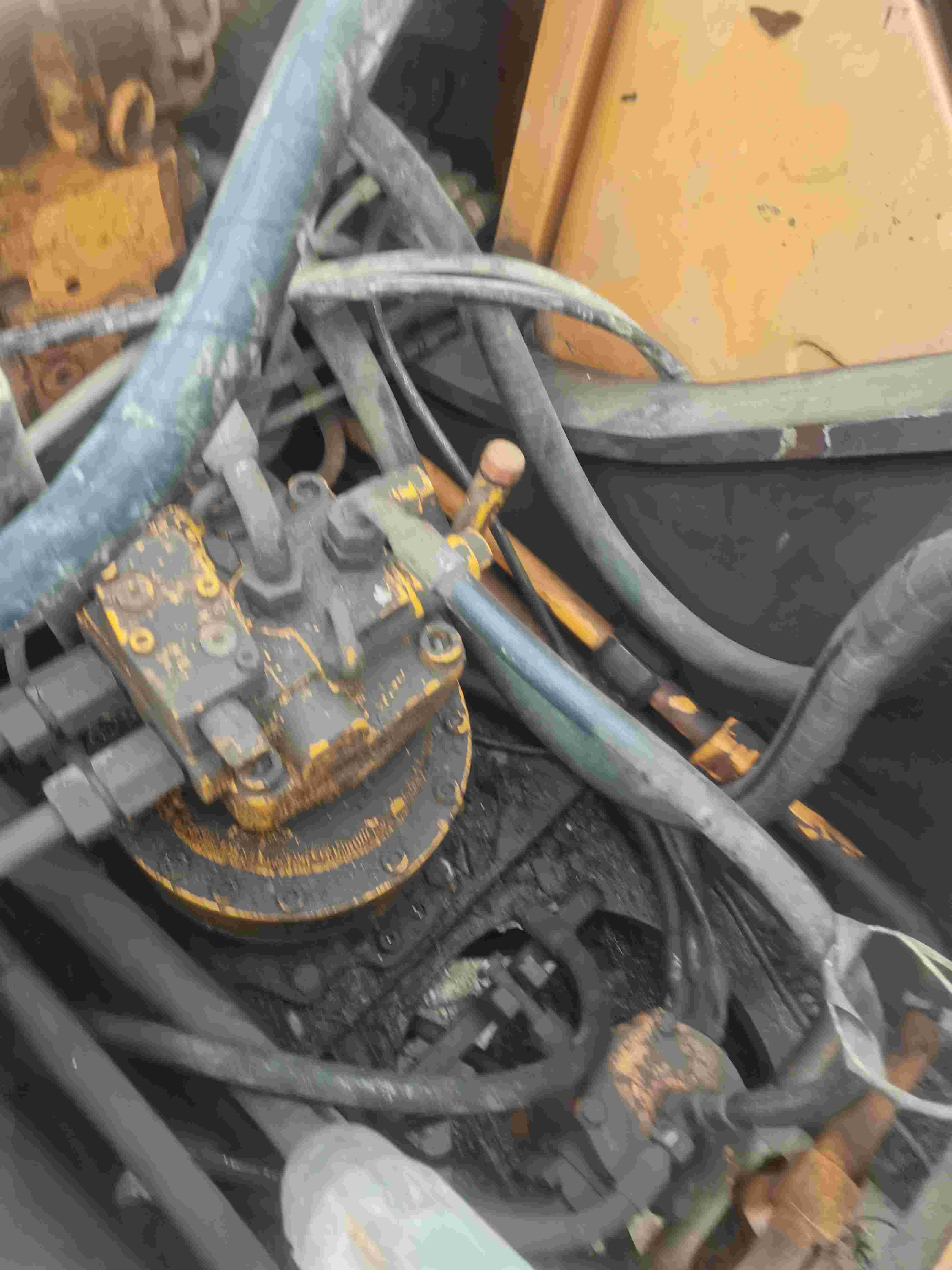 Buy Sany 205C-8 Used Excavator / 4
