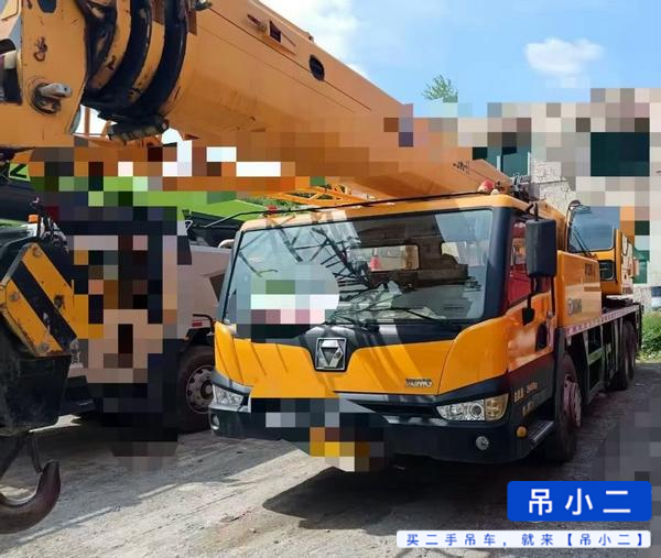 Buy XCMG 25K Used Crane / 2