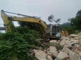 Buy Sumitomo 200A5 Used Excavator / 1 Buy Sumitomo 200A5 Used Excavator / 1