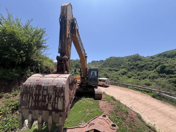 Buy Sany SY205C Used Excavator / 1
