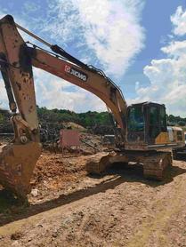 Buy XCMG XE200DA Used Excavator / 1 Buy XCMG XE200DA Used Excavator / 1