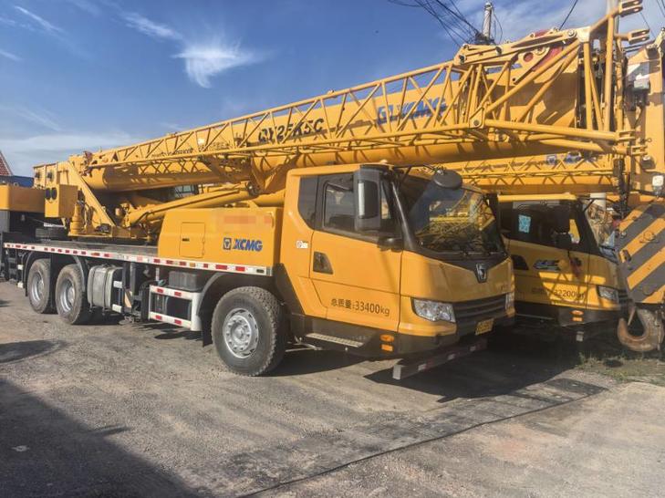 Buy XCMG QY25K5C-1 Used Crane / 1