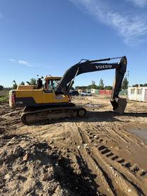 Buy Volvo 210D Used Excavator / 5 Buy Volvo 210D Used Excavator / 5