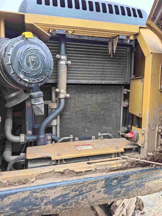 Buy XCMG XE135D Used Excavator / 1
