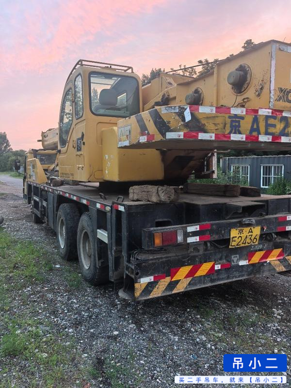 Buy XCMG 25K Used Crane / 3