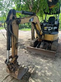 Buy Caterpillar 302CR Used Excavator / 4 Buy Caterpillar 302CR Used Excavator / 4