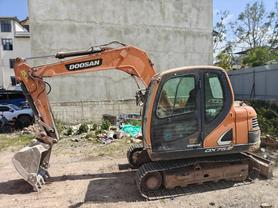 Buy Doosan 75-7 Used Excavator / 2 Buy Doosan 75-7 Used Excavator / 2