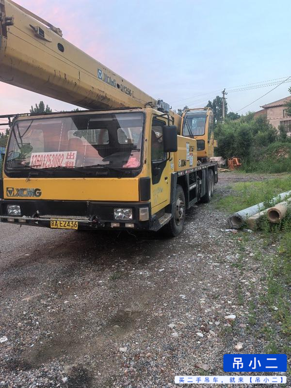 Buy XCMG 25K Used Crane / 2