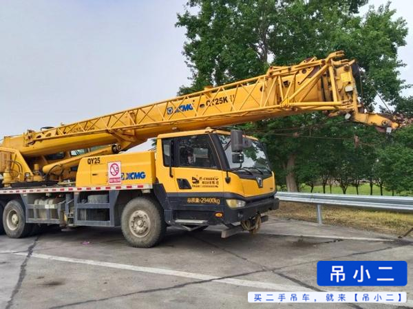 Buy XCMG 25K Used Crane / 4