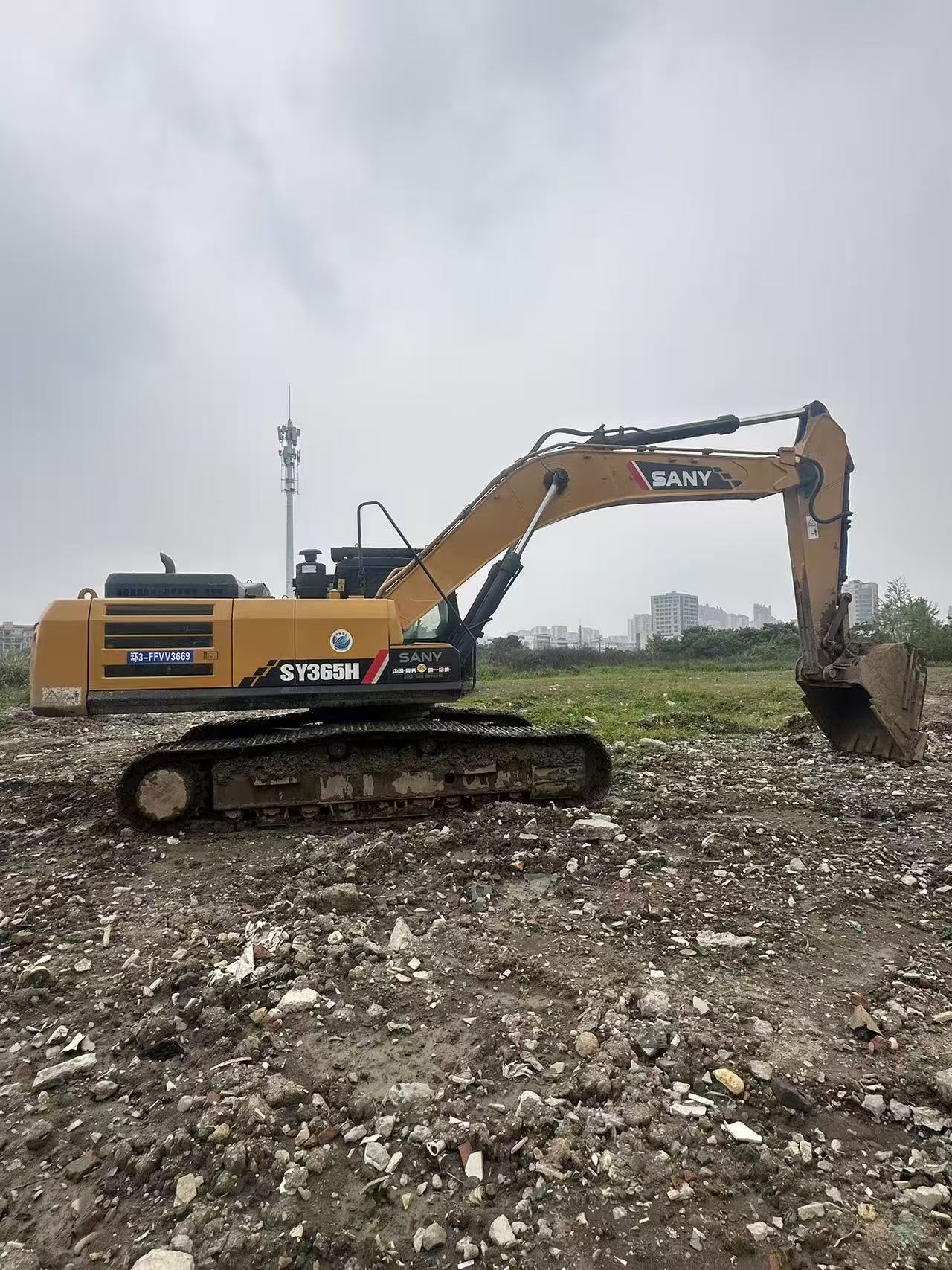 Buy Sany SY365H Used Excavator / 3