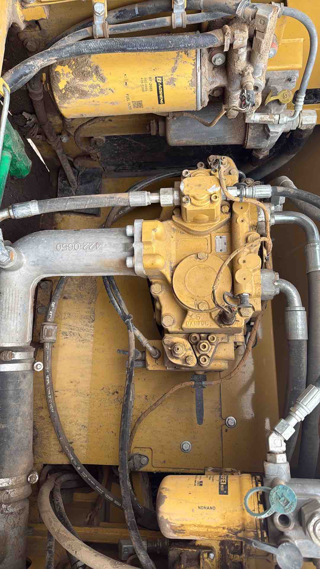Buy Caterpillar 326D2 Used Excavator / 6