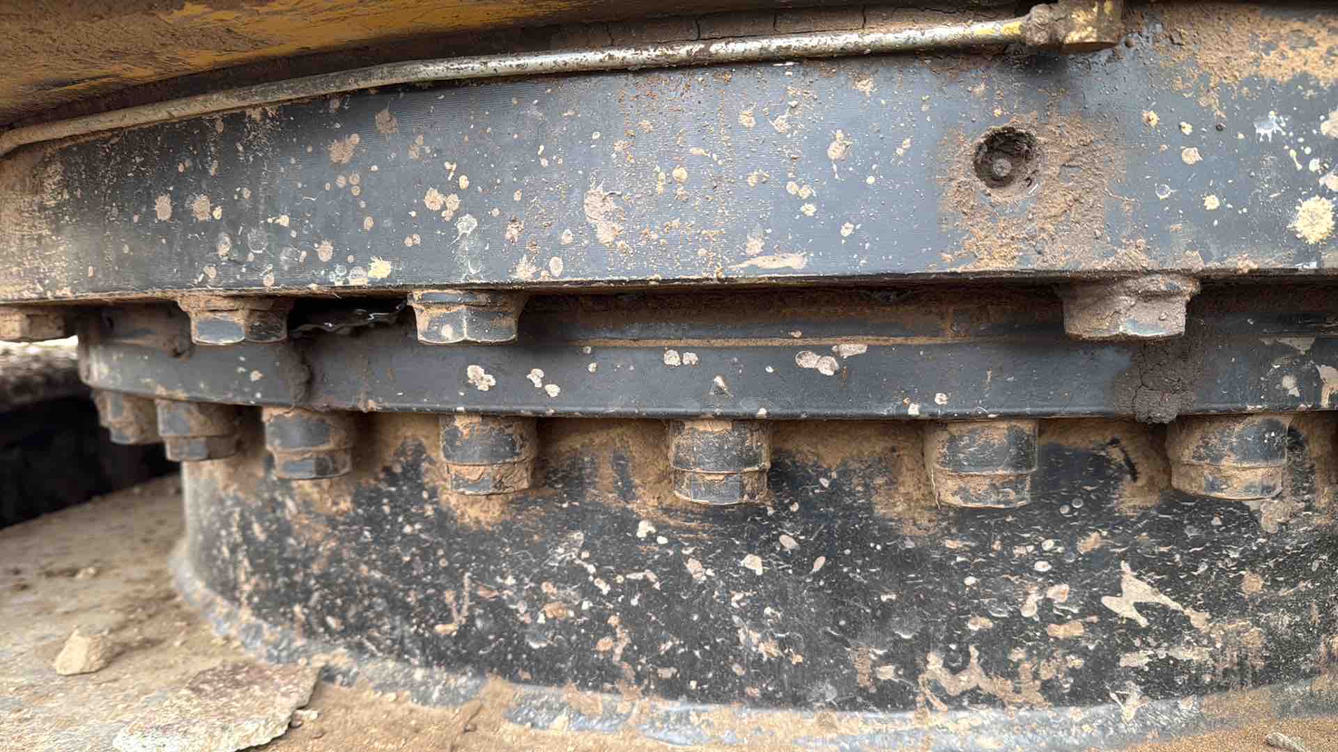 Buy Caterpillar 326D2 Used Excavator / 4