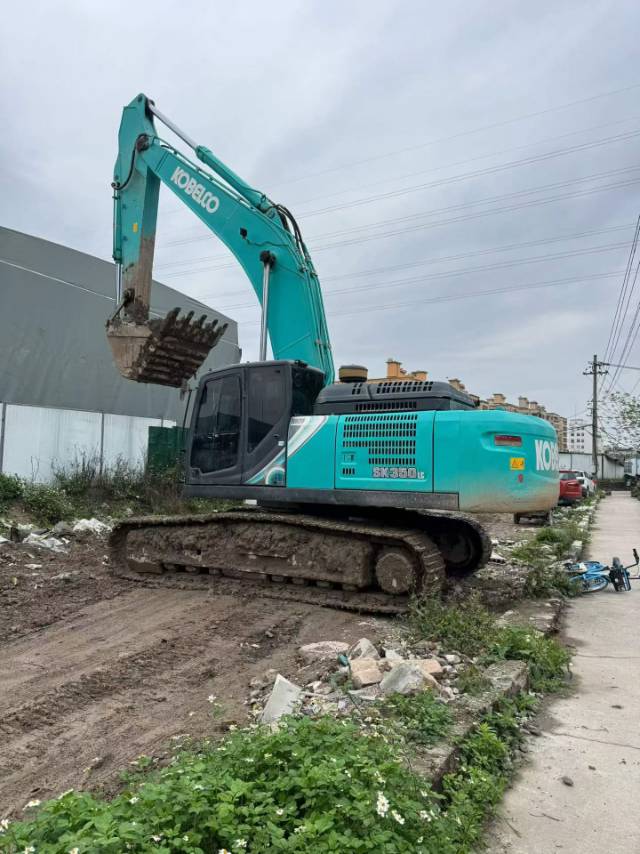 Buy Kobelco 350LC-8 Used Excavator / 2
