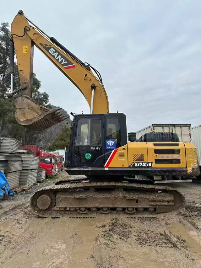 Buy Sany SY245H Used Excavator / 8