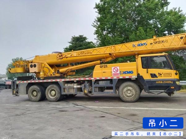 Buy XCMG 25K Used Crane / 3