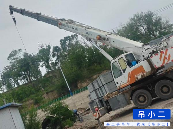 Купить Zoomlion QY25V531 Подержанный Кран