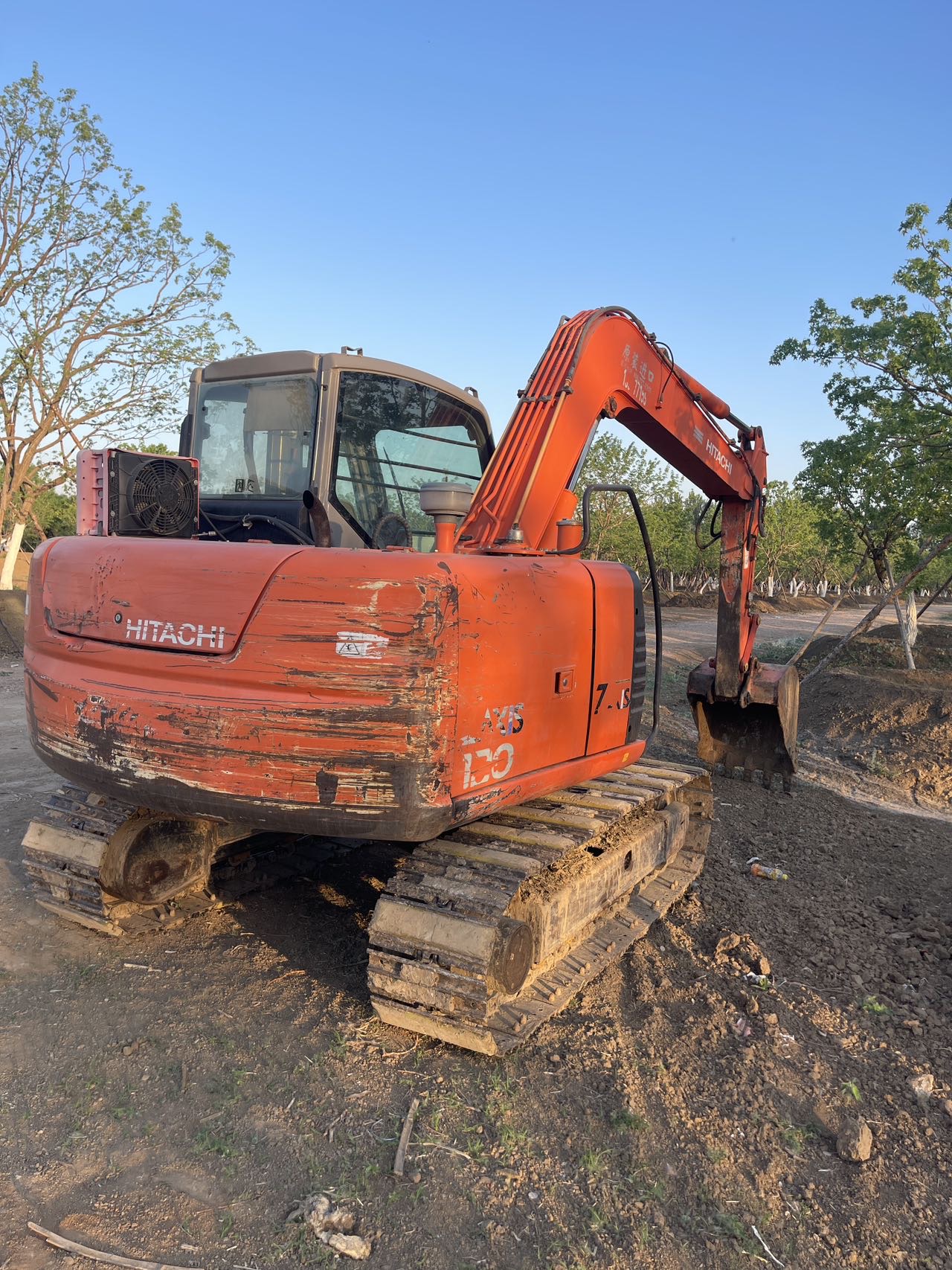 Buy Hitachi ZX70-5G Used Excavator / 7