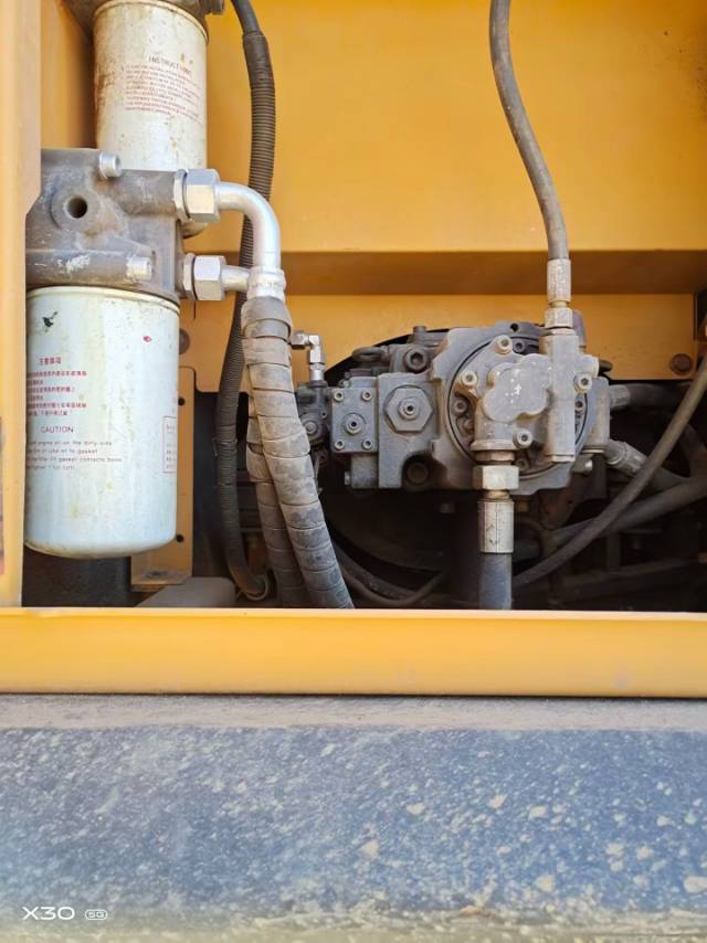 Buy Sany 155C-9 Used Excavator / 5 Buy Sany 155C-9 Used Excavator / 5