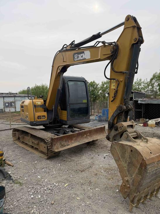 Buy XCMG XE75DA PLUS Used Excavator / 1