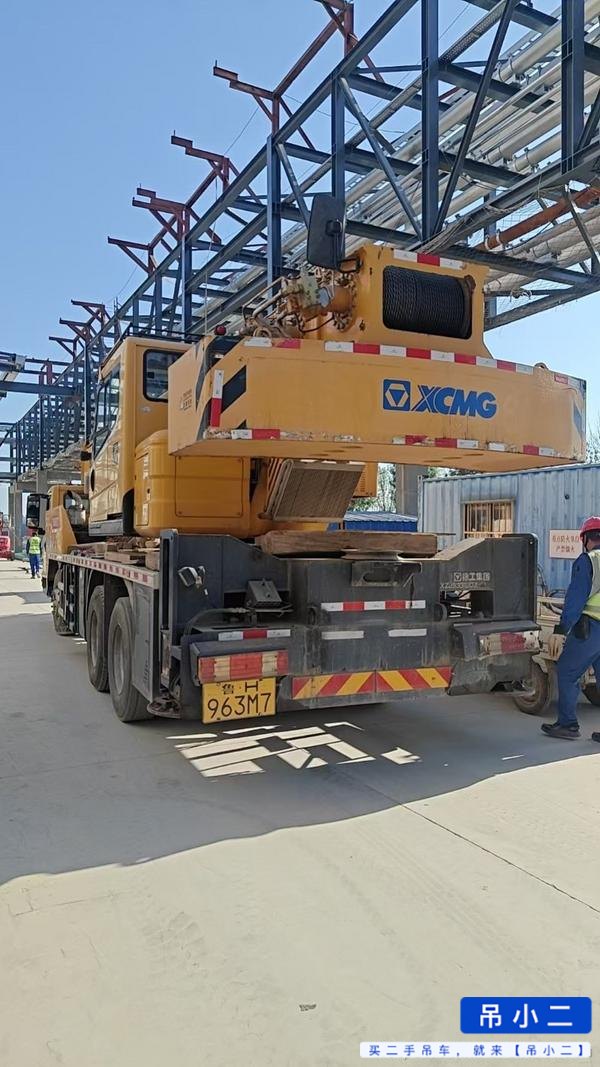 Buy XCMG QY25KC Used Crane / 5