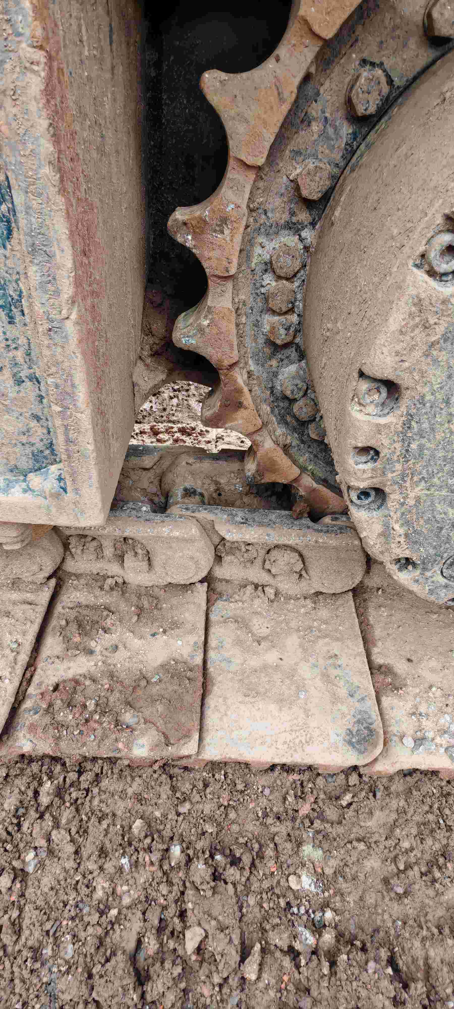 Buy Sany SY200C Used Excavator / 12 Buy Sany SY200C Used Excavator / 12