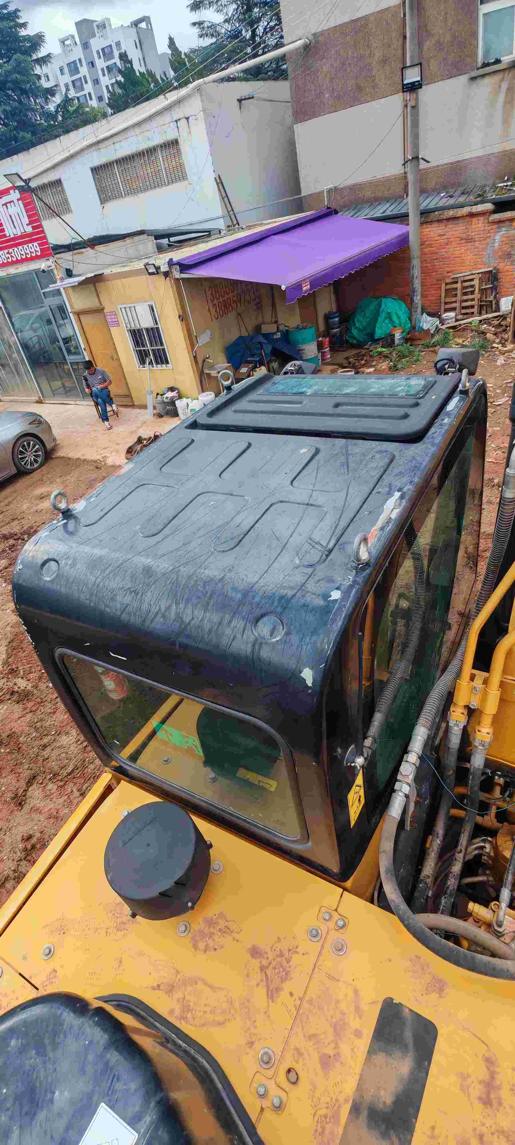 Buy Sany SY200C Used Excavator / 8 Buy Sany SY200C Used Excavator / 8