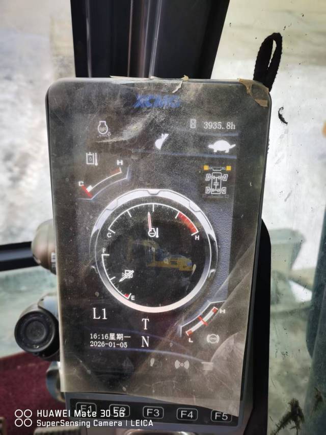 Buy XCMG XE210WB Used Excavator / 3 Buy XCMG XE210WB Used Excavator / 3