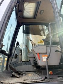 Buy XCMG XE370DK Used Excavator / 8 Buy XCMG XE370DK Used Excavator / 8