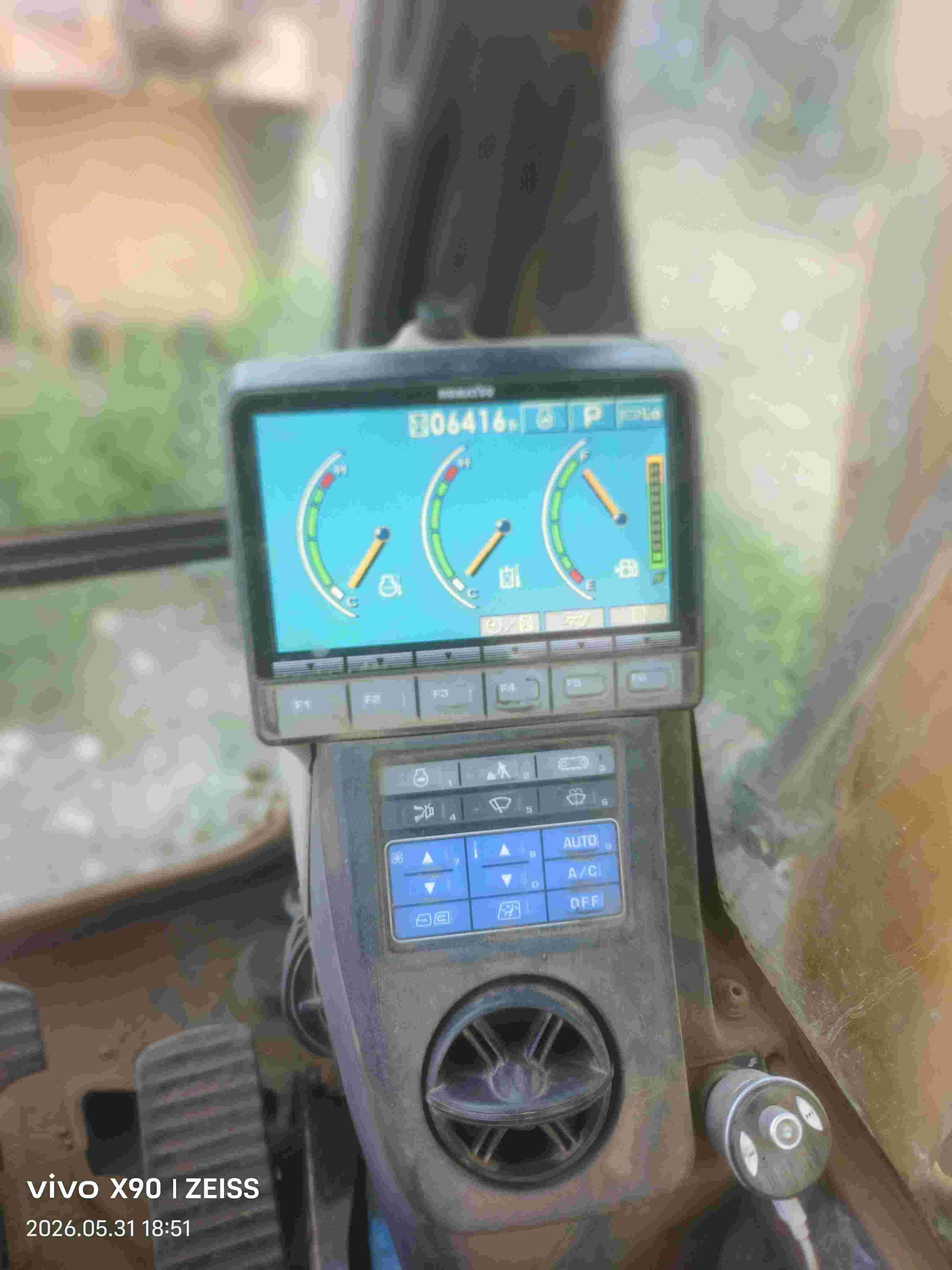 Buy Komatsu WA800-3E0 Used Excavator / 2