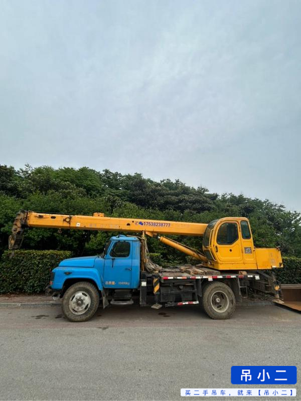 Buy XCMG QY8B Used Crane / 3