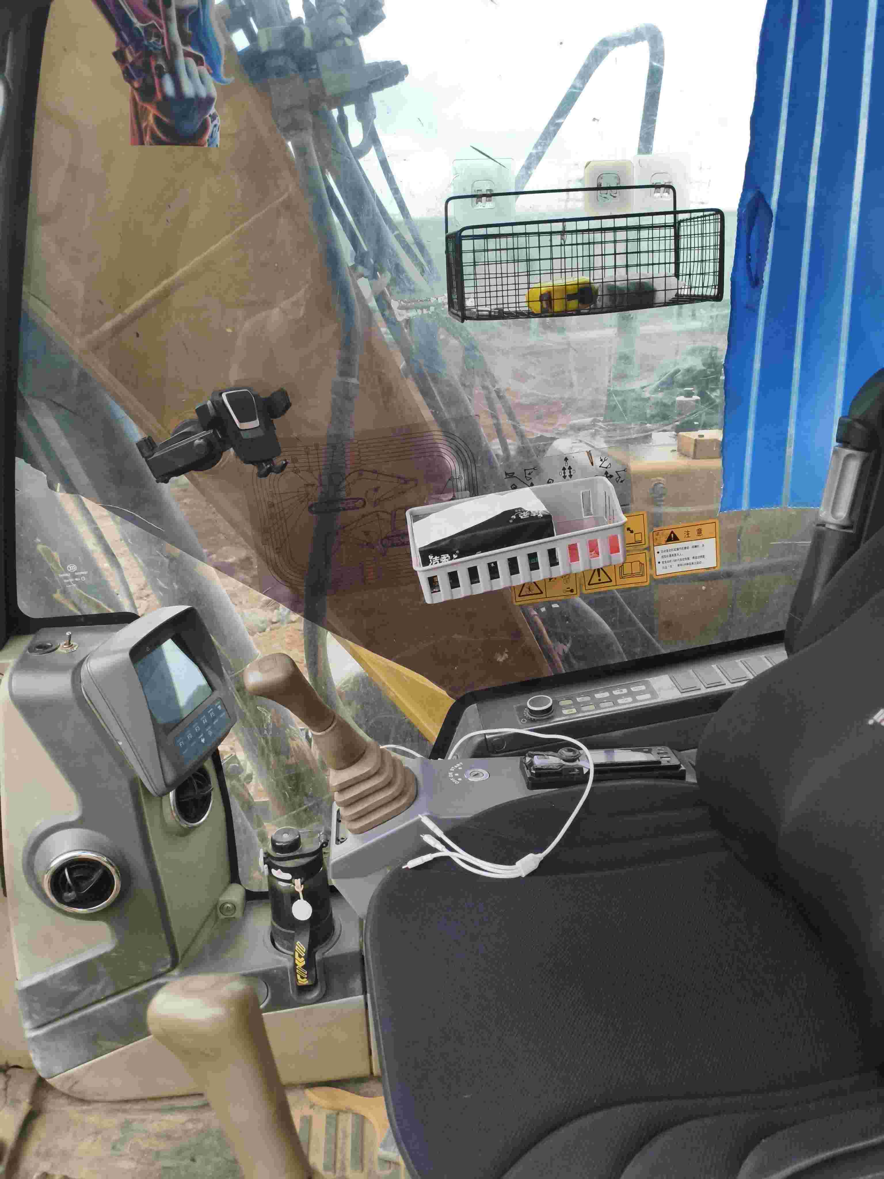 Buy XCMG XE135D Used Excavator / 6 Buy XCMG XE135D Used Excavator / 6