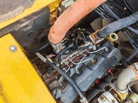 Buy XCMG XE135D Used Excavator / 2 Buy XCMG XE135D Used Excavator / 2