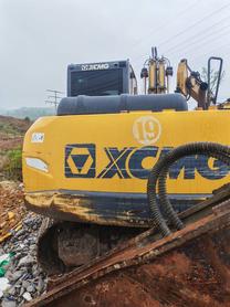 Buy XCMG XE135D Used Excavator / 6 Buy XCMG XE135D Used Excavator / 6