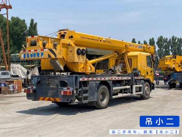 Buy XCMG 12L4 Used Crane / 4
