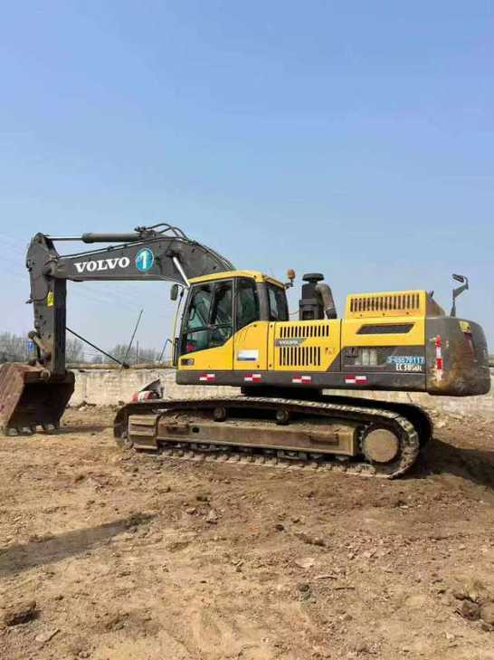 Buy Volvo EC380D Used Excavator / 1