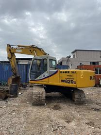 Buy Kato 820-6 Used Excavator / 2 Buy Kato 820-6 Used Excavator / 2