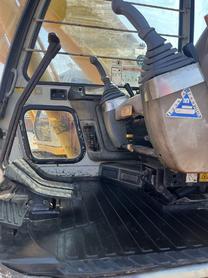 Buy Kato 820-6 Used Excavator / 5 Buy Kato 820-6 Used Excavator / 5