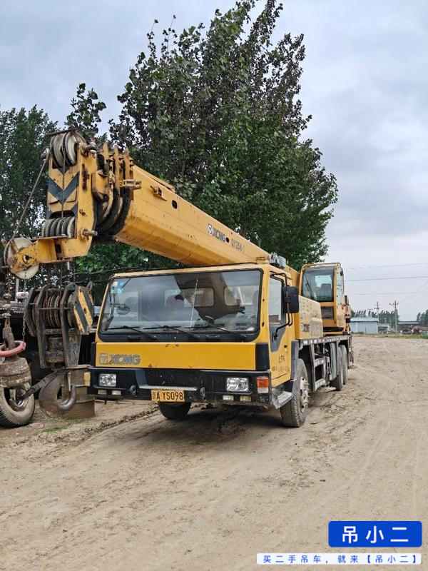 Buy XCMG 25K Used Crane / 2 Buy XCMG 25K Used Crane / 2