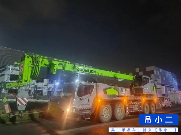 Acheter Grue Zoomlion 80H5 d'occasion / 2