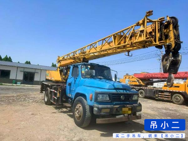 Купить Подержанный Кран XCMG 8B / 2