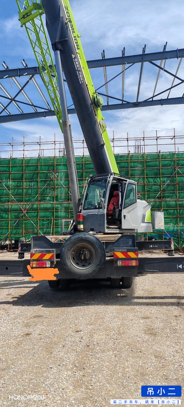 Acheter Grue Zoomlion ZTC251VE562 d'occasion / 2