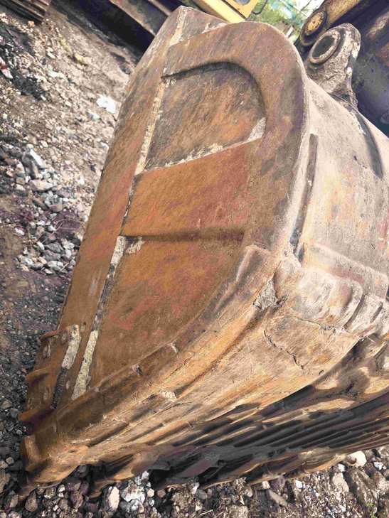 Buy Komatsu PC210-8 Used Excavator / 1