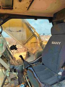 Buy Sany 225C-8 Used Excavator / 11 Buy Sany 225C-8 Used Excavator / 11