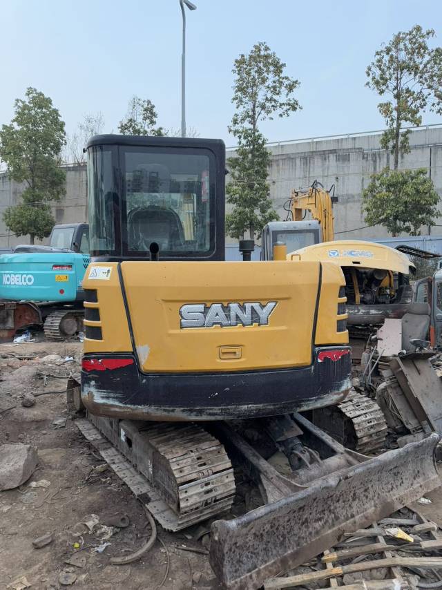 Buy Sany SY60 Used Excavator / 7