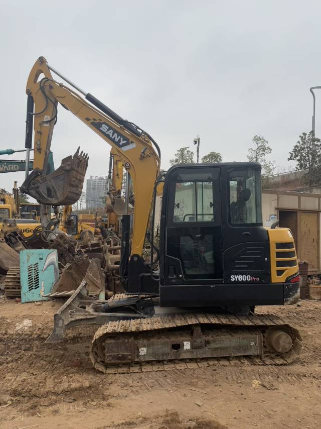 Buy Sany SY60 Used Excavator / 2