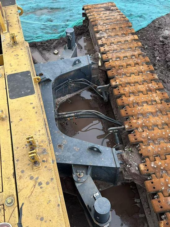 Buy XCMG XGC130 Used Crane / 1