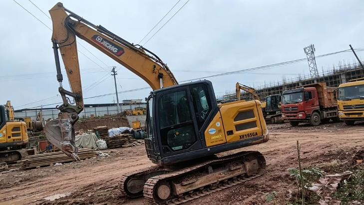 Buy XCMG 240D Used Excavator / 1