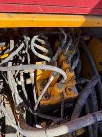 Buy Hyundai R150-7 Used Excavator / 5 Buy Hyundai R150-7 Used Excavator / 5